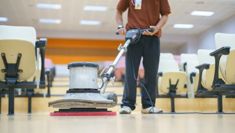 hard-floor cleaning with machine